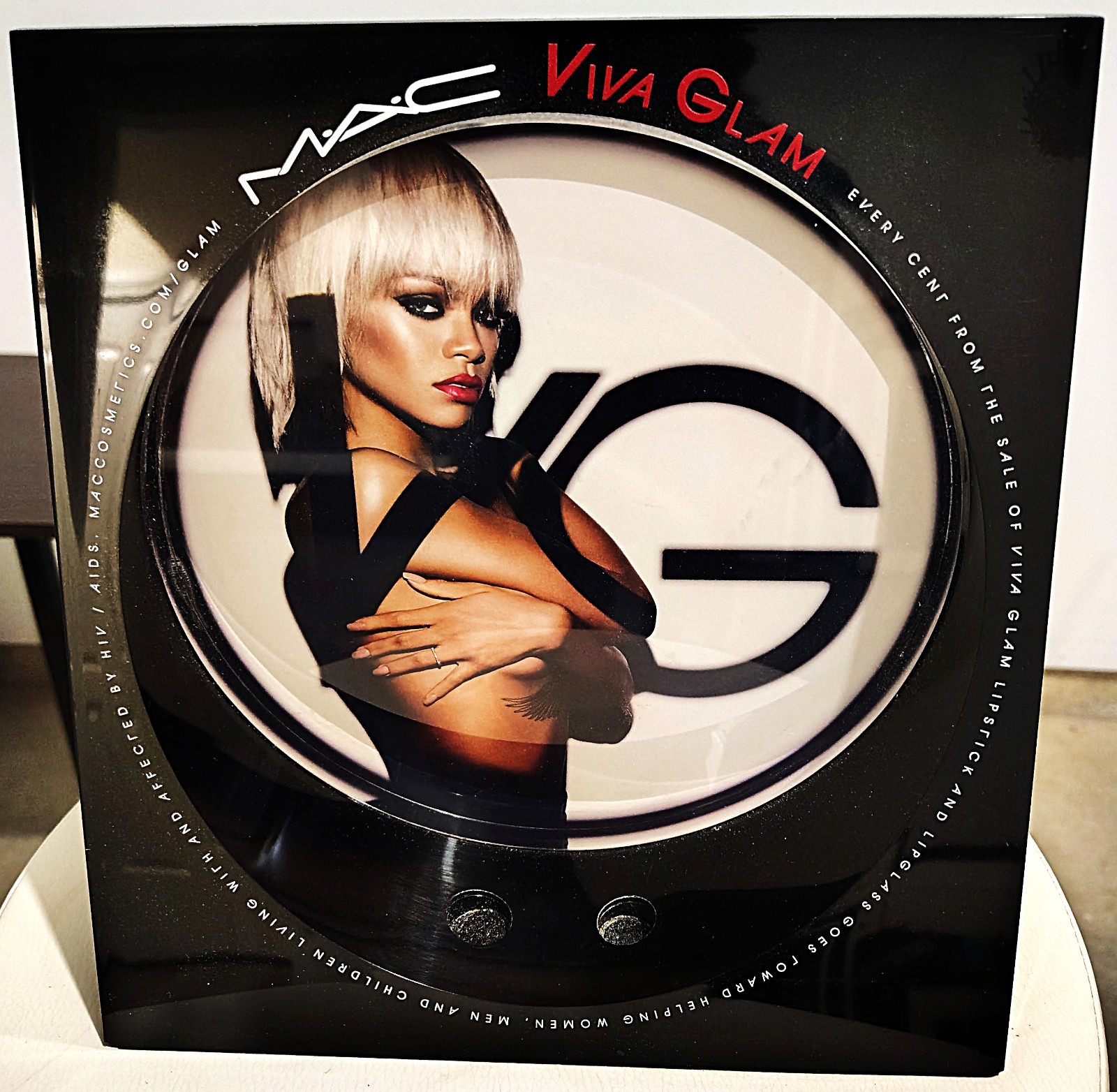 MAC Cosmetics Viva Glam Rihanna Lipstick Store Display! Plus Beanie. Authentic.