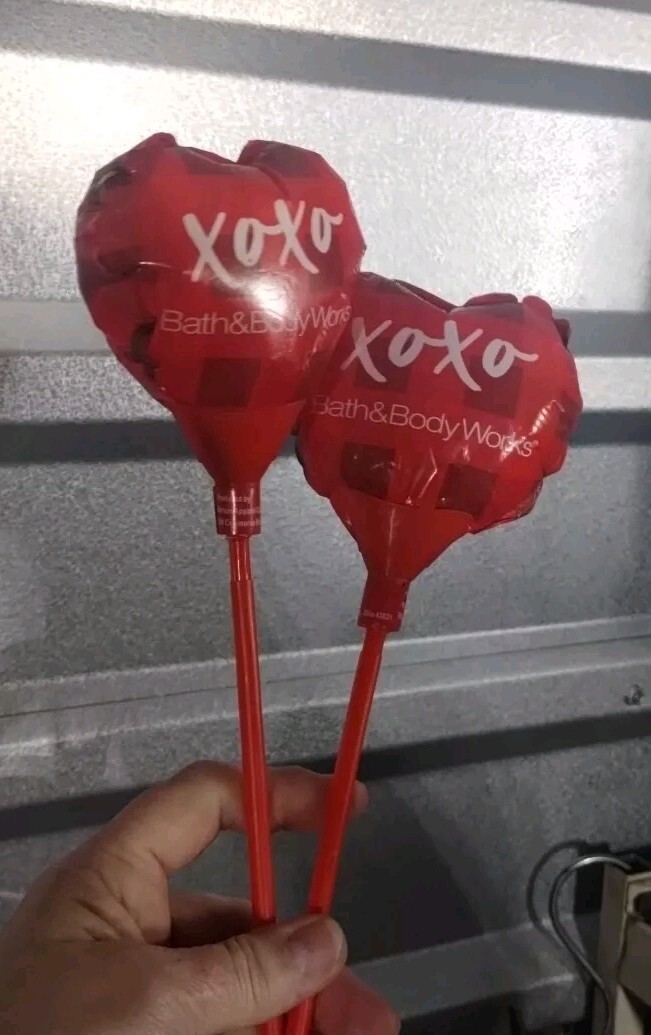 Bath & Body Works Store Display Heart Shaped Promo Balloons – HTF