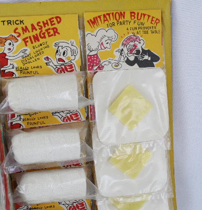 1950’s Bag O’ Tricks Original Retail Store Card Display 6 Trick Items of 6 Each