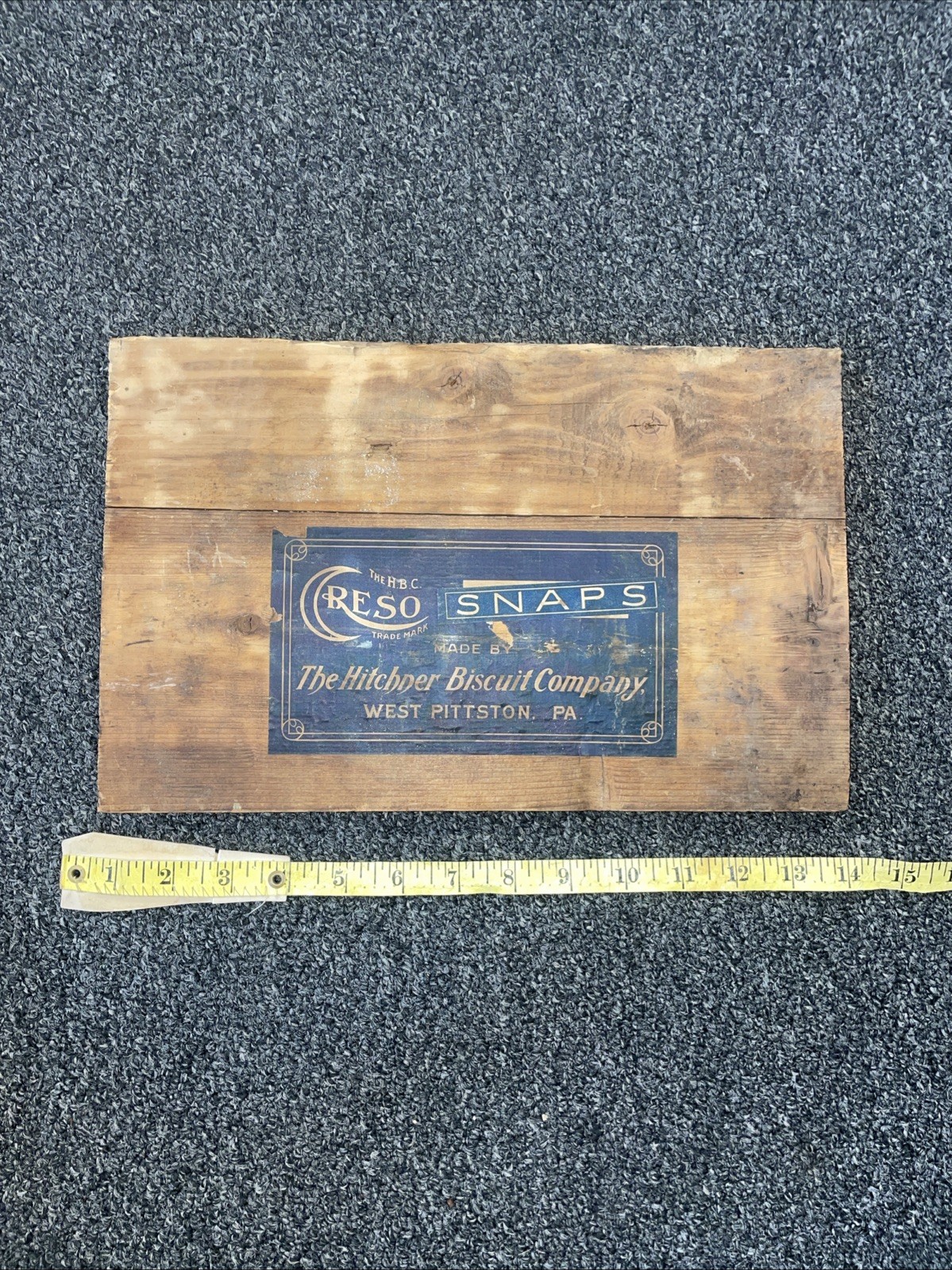 VINTAGE WOOD STORE COUNTER BIN CRESO BISCUITS HITCHNER BISCUIT CO Wall Decor