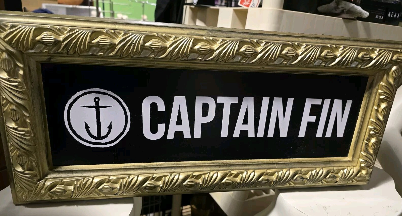CAPTAIN FIN Display Piece / POS Fixture