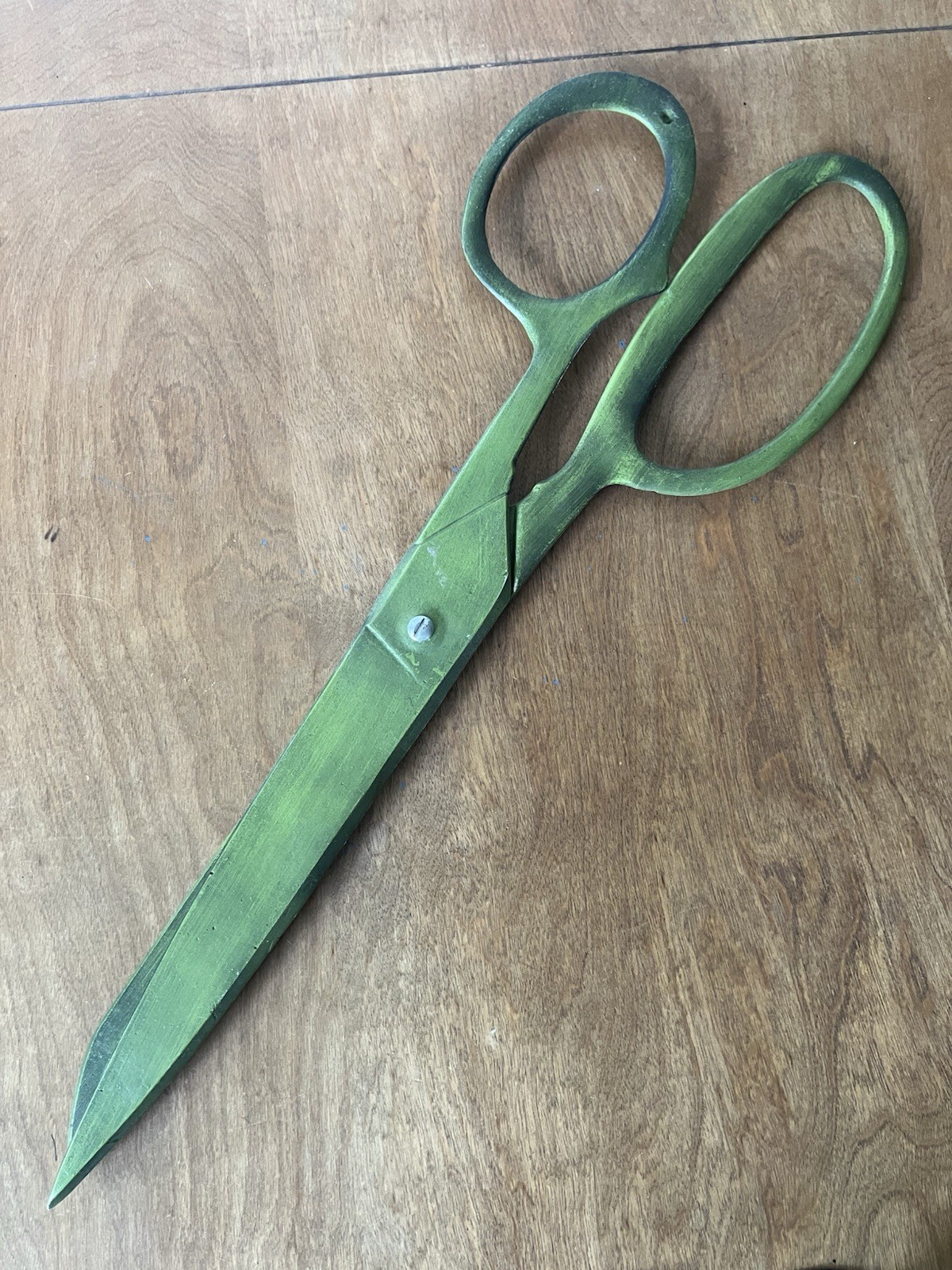 Vintage Huge Scissors Store Display Or Decor Green Cast Metal 21 7/8” Long Large
