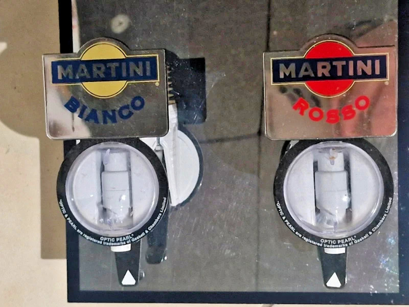 Mirror display pin MARTINI white + red dispenser dispenser dispenser vintage