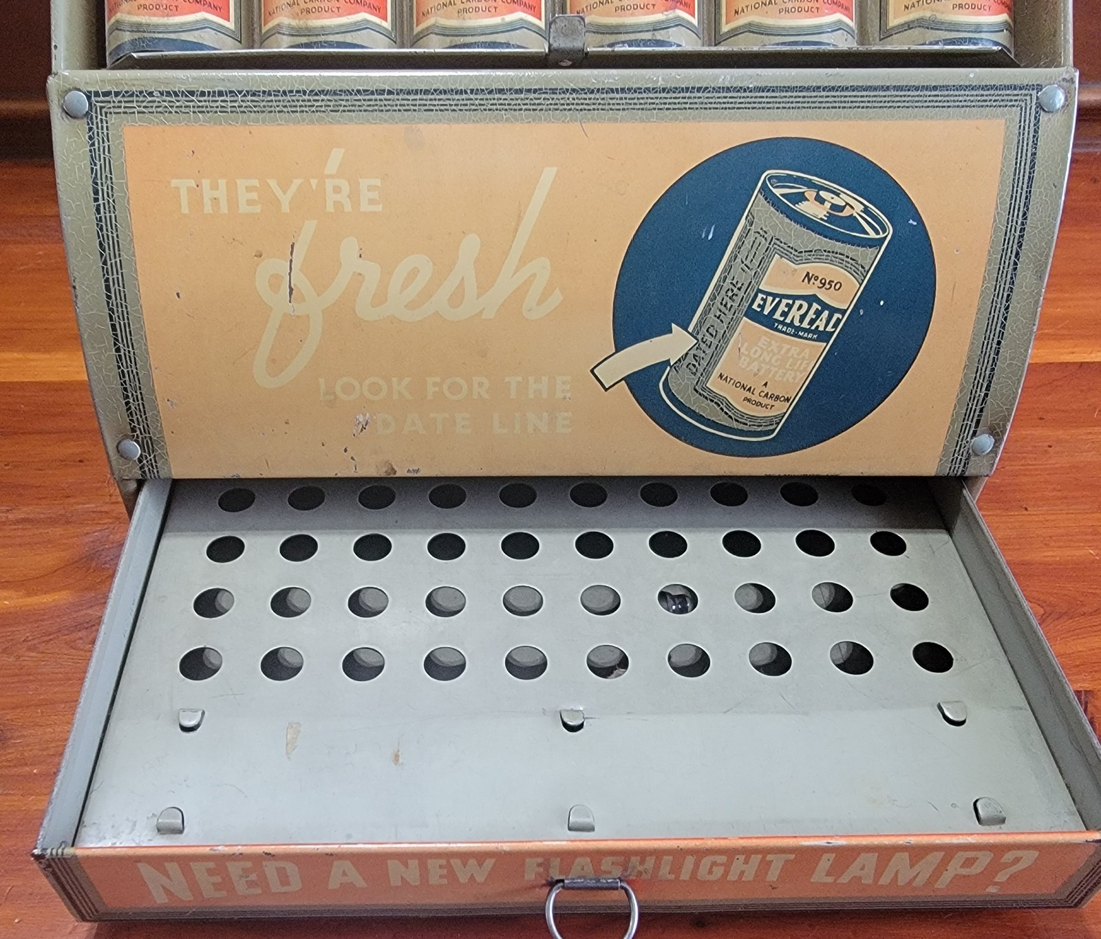 EVEREADY Batteries Store Counter Advertising Display 1930s