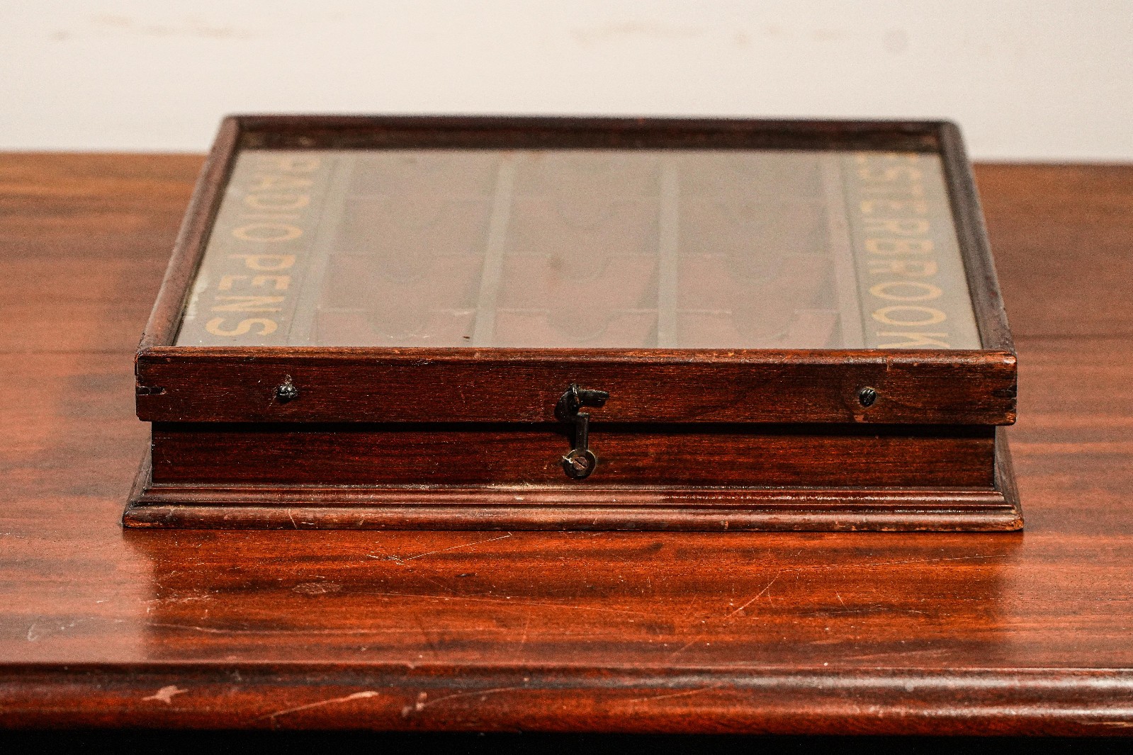 Esterbook Radio Fountain Pen Antique Advertising Writing Retail Display Case