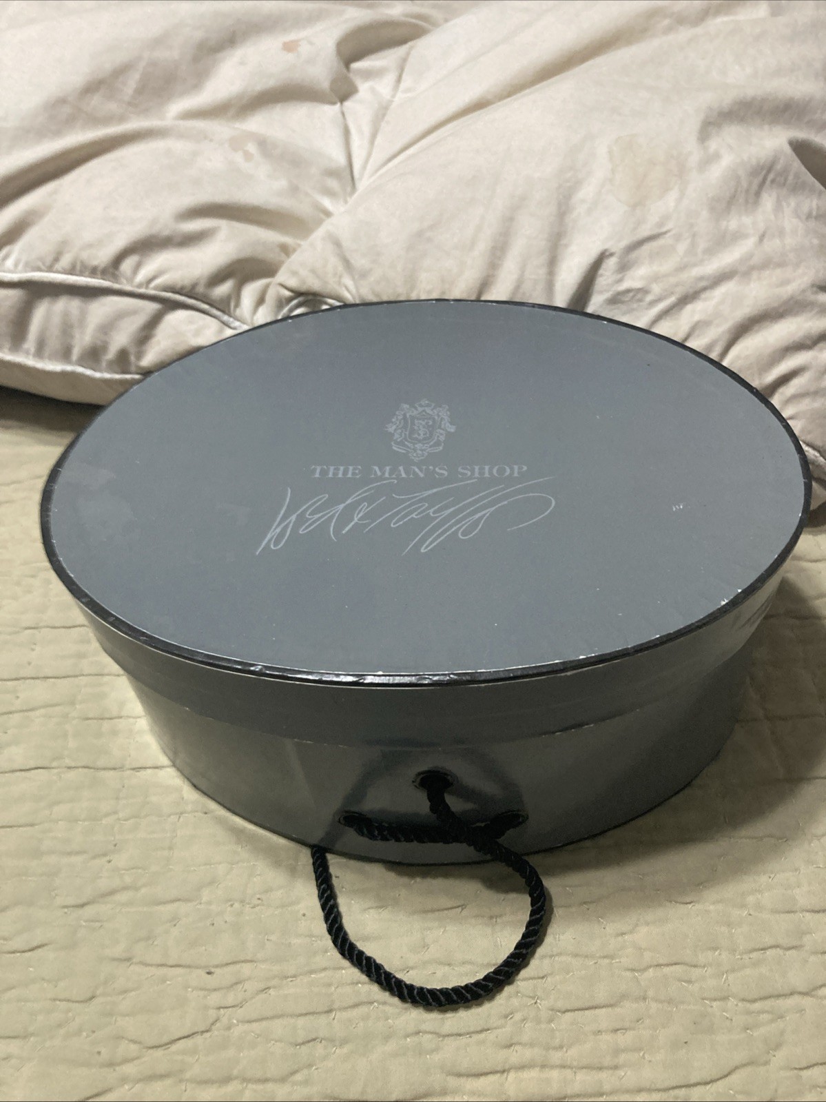 Vintage Hat Box Grey 10 By 8 In Lord And Taylor