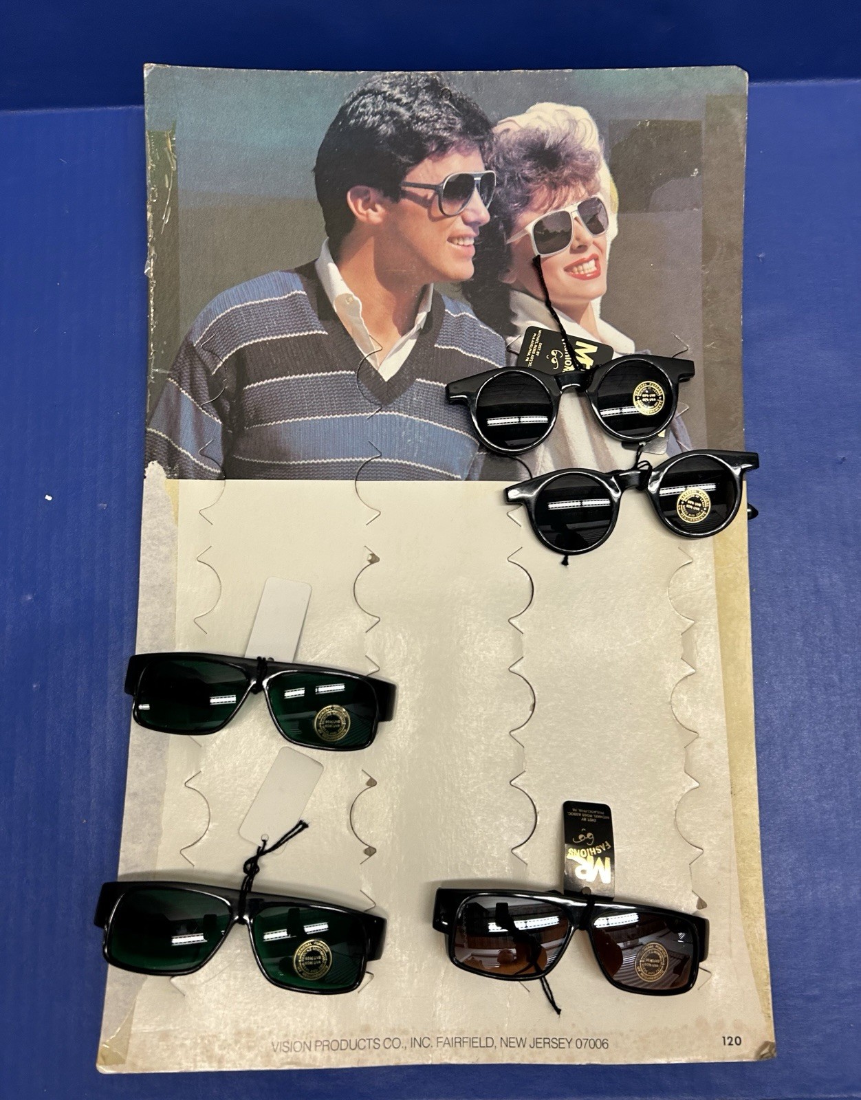 Vintage MR. FASHION Round Sunglasses Store Display 5 Pairs Of Glasses 1980s