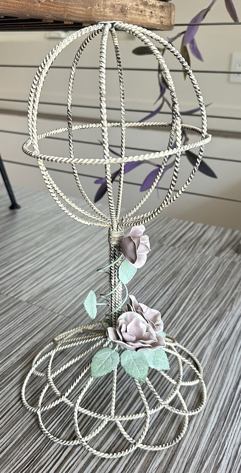 Vintage Antique Twisted Wire Metal Tole White & Pink Rose Hat Stand