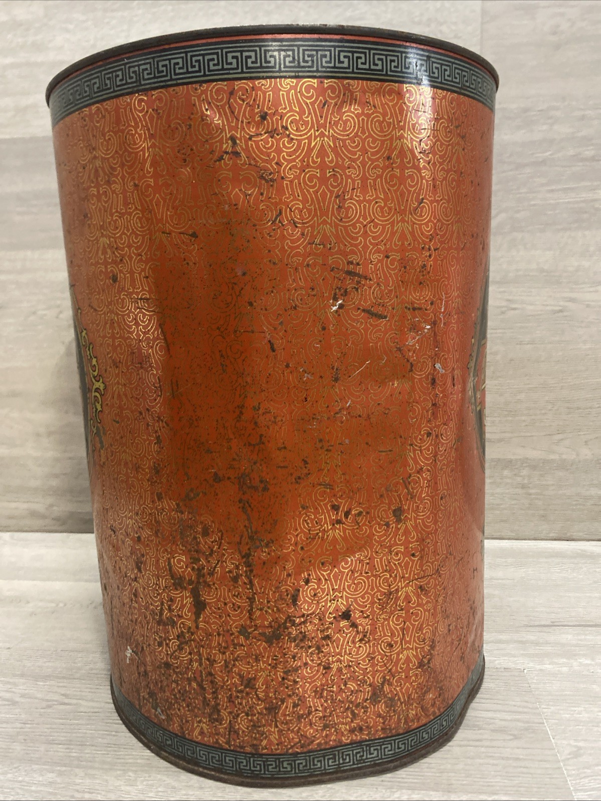 ANTIQUE EARLY 1900’S LARGE PEERLESS MAID COUNTRY STORE CANDY TIN DISPLAY 14”