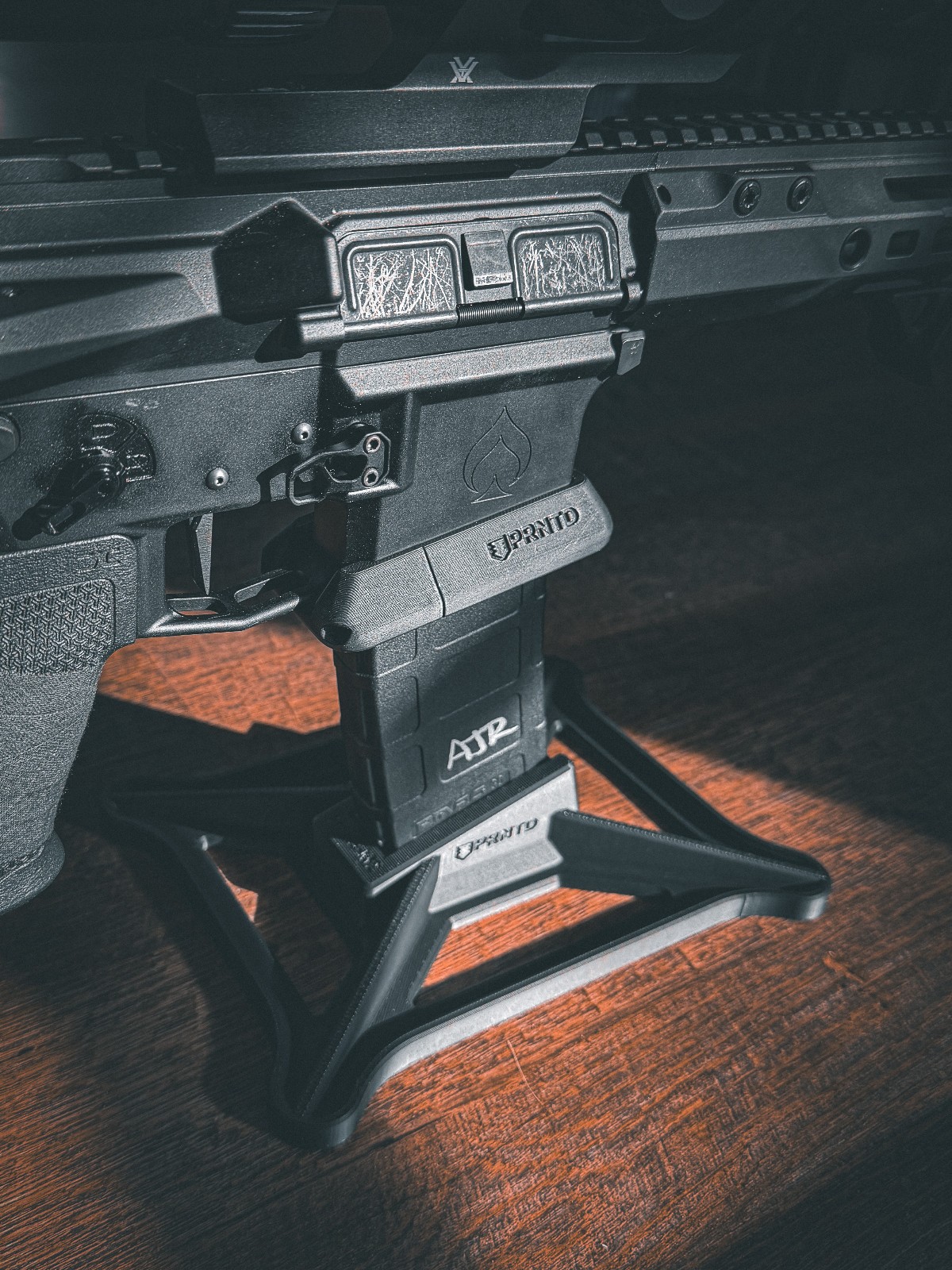 3D Printed AR15 Low-Profile Display Stand – PMAG GEN M2 Compatible – PLA+