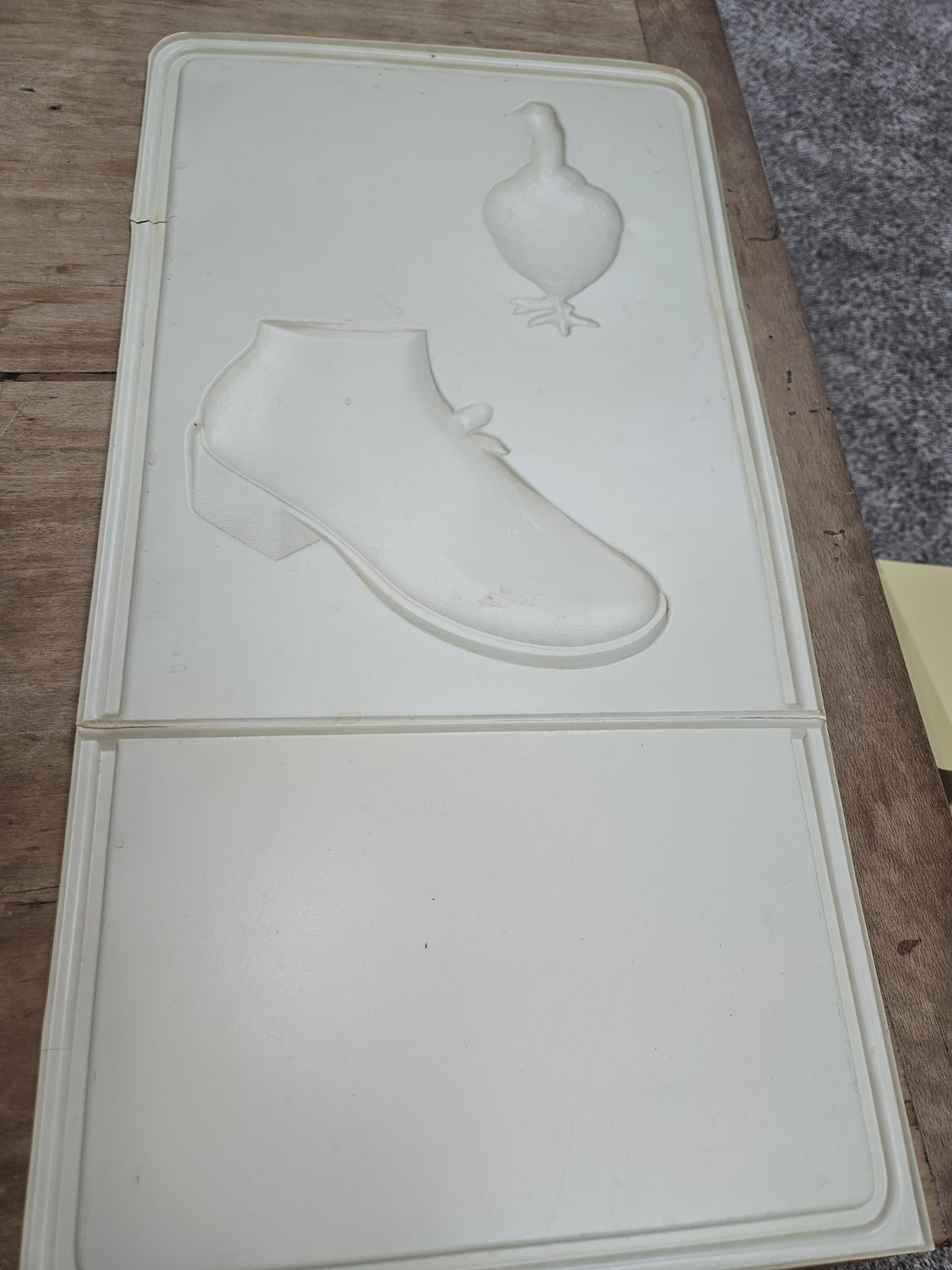 Vintage RED GOOSE SHOES Embossed Store Display Sign 14” X 8 1/4”