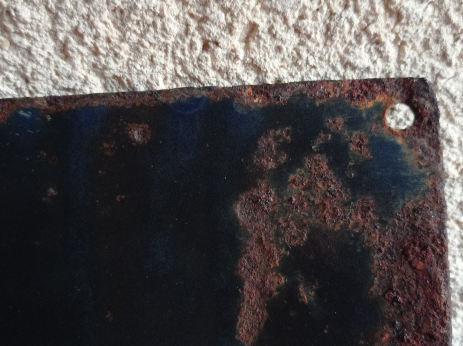 OLD ENAMELLED STREET, HOUSE PLAQUE – NUMBER 3 – 15 x 20 cm – BOMBED