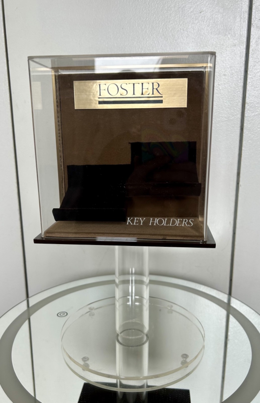 Vintage FOSTERS Store Display Case Stand Swivel Key Holders Tabletop Showcase
