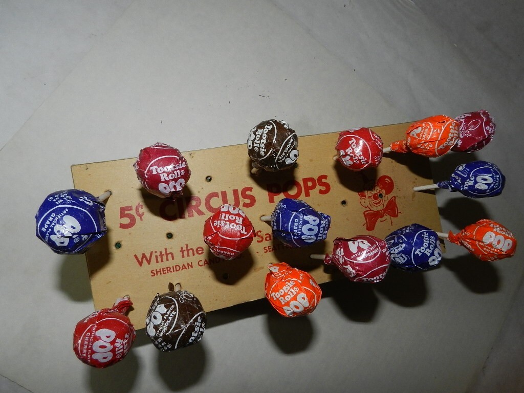 VINTAGE 1950’S CIRCUS POPS SUCKER STORE DISPLAY- VINTAGE CLOWN- VINTAGE CIRCUS