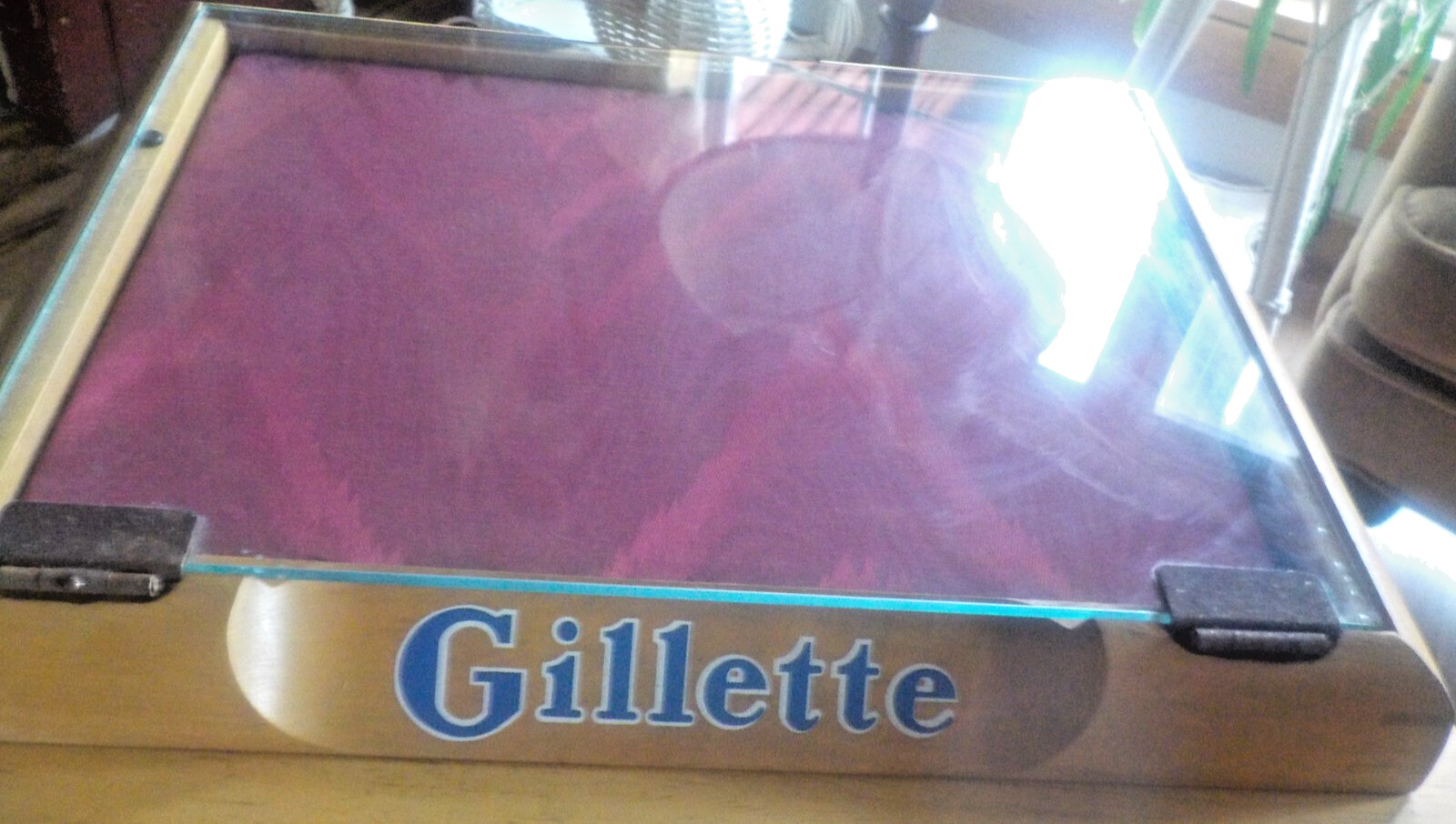 Vintage Maple Gillette Glass Top Hinged Razor Display Case