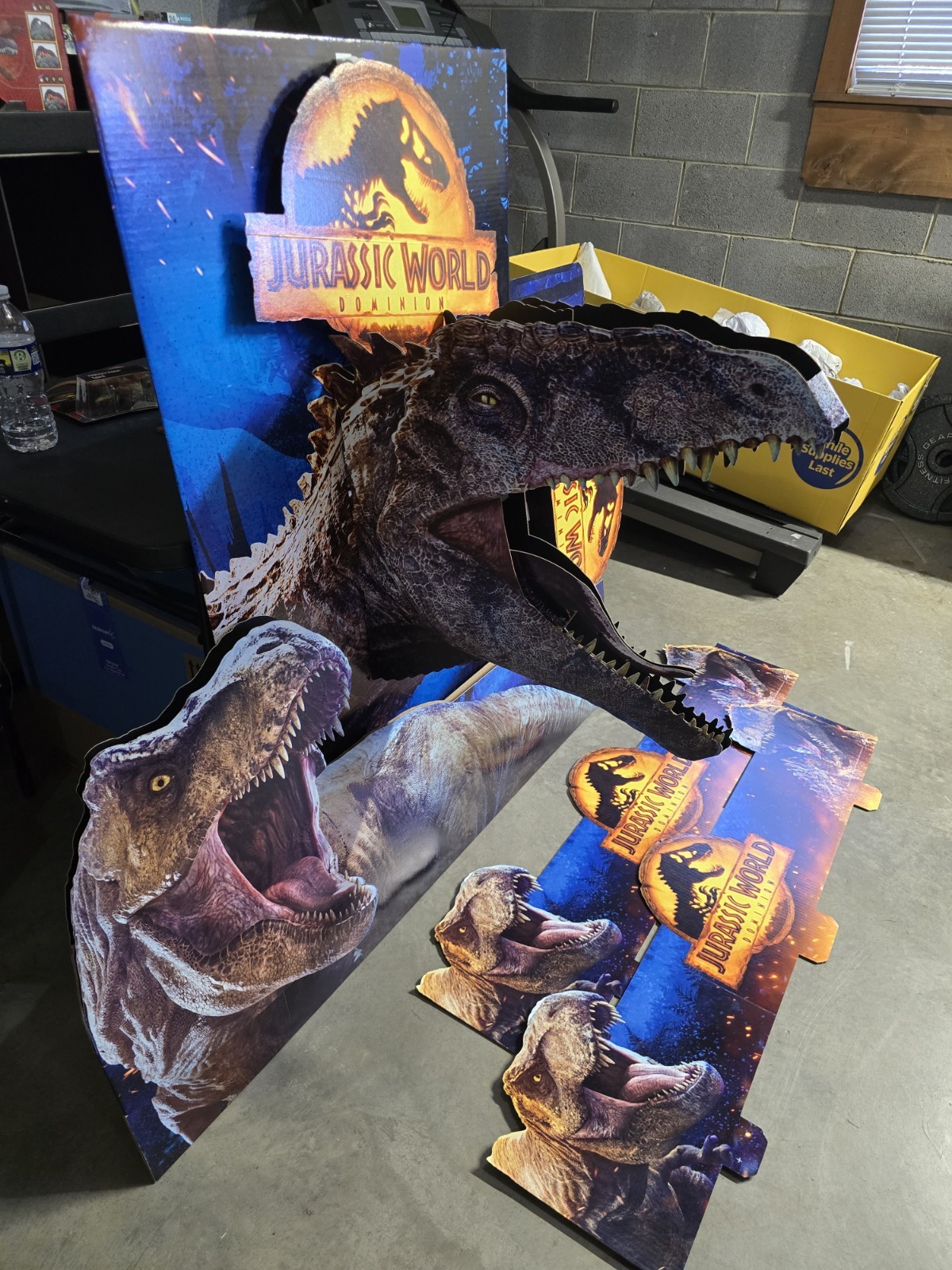 Jurassic World Dominion Walmart End cap Store Display HUGE RARE Complete