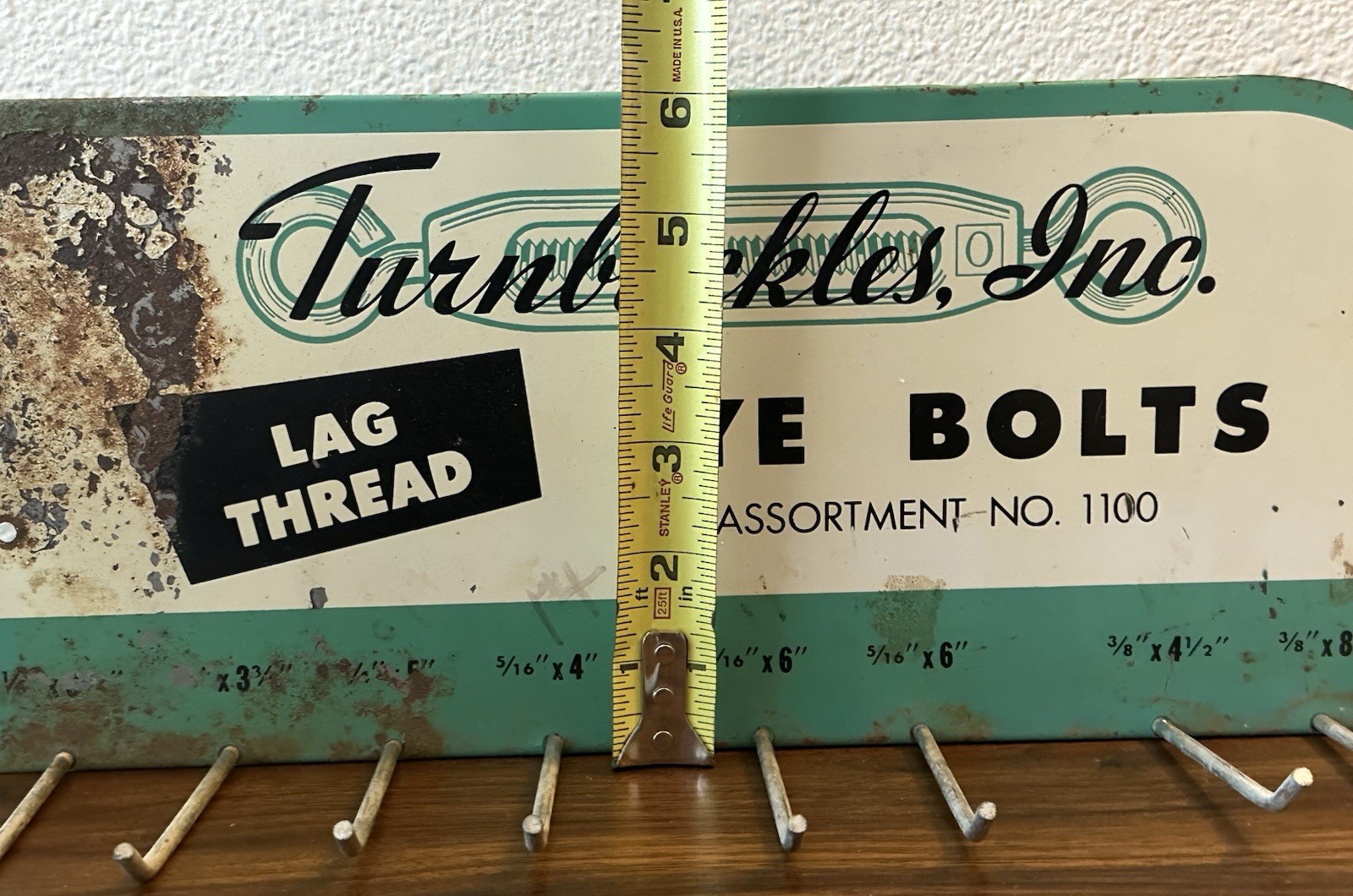 VTG TURNBUCKLES INC. “TURN BUCKLES & EYE BOLTS” METAL STORE DISPLAY. SEA-FOAM