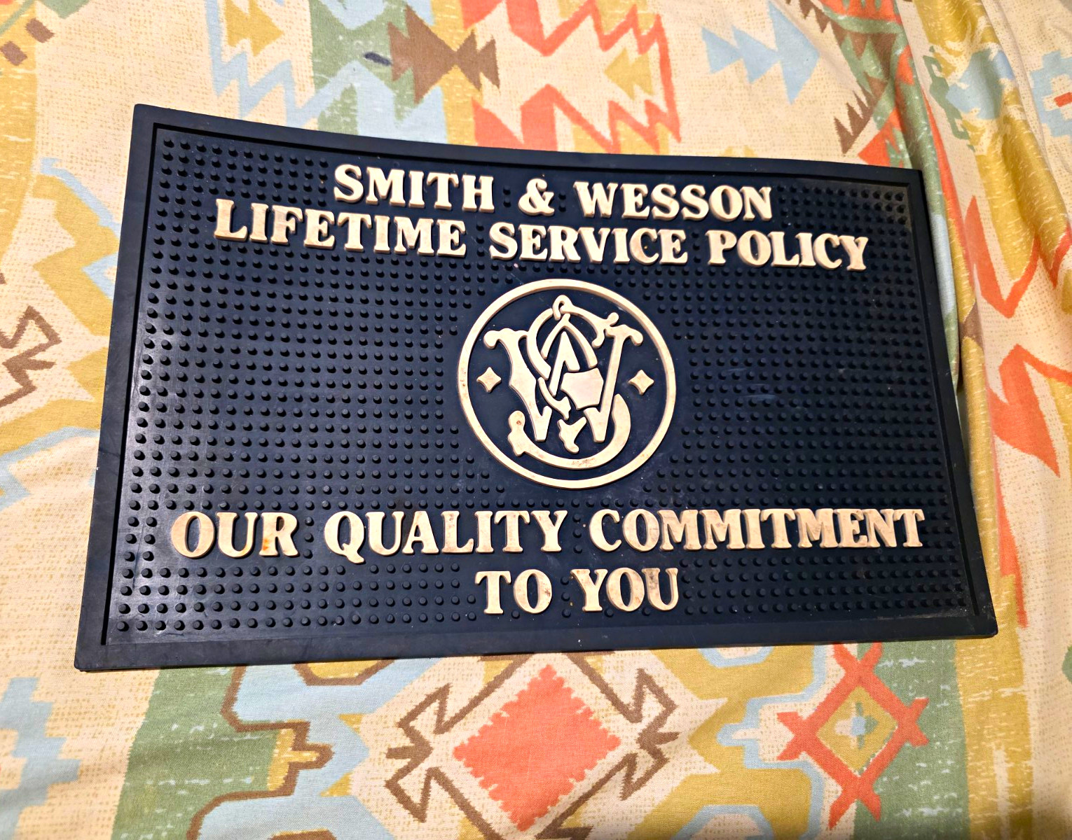 Smith & Wesson Lifetime Service Policy Rubber Counter Mat Display