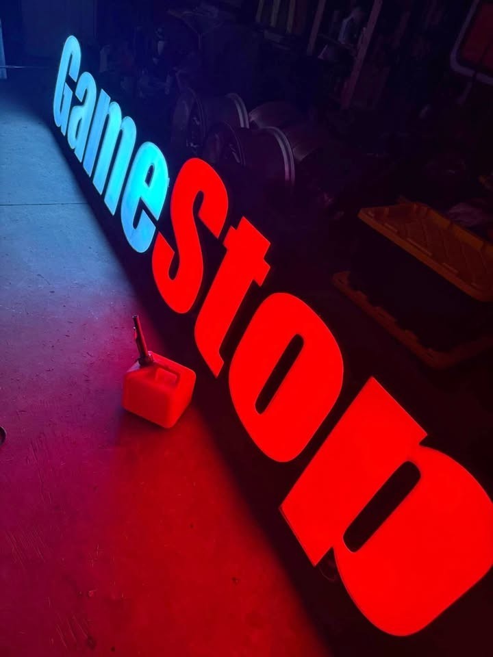 Authentic Massive 18FT Retired GameStop Sign – Lighted Retail Store Display Rare
