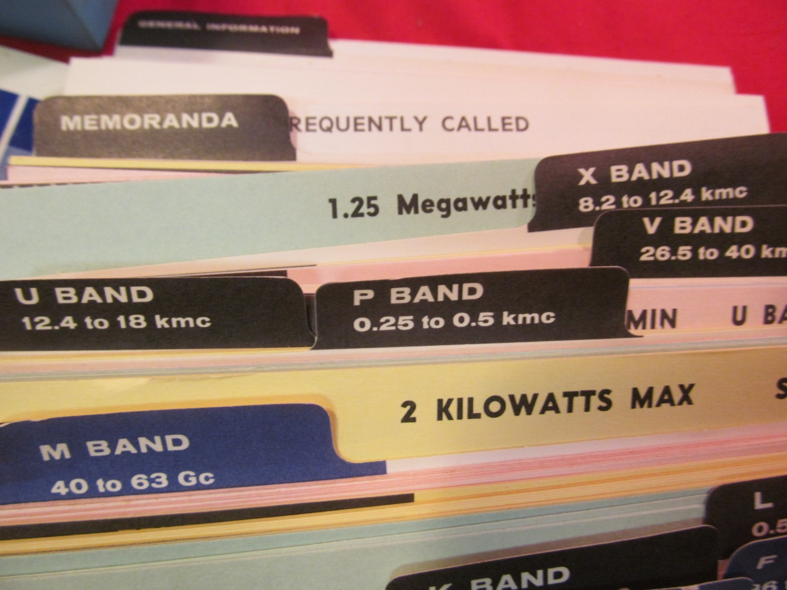 RARE SPERRY SPECI-FILE ELECTRONIC TUBE DIVISION SPECIFICS ON INDEX CARDS