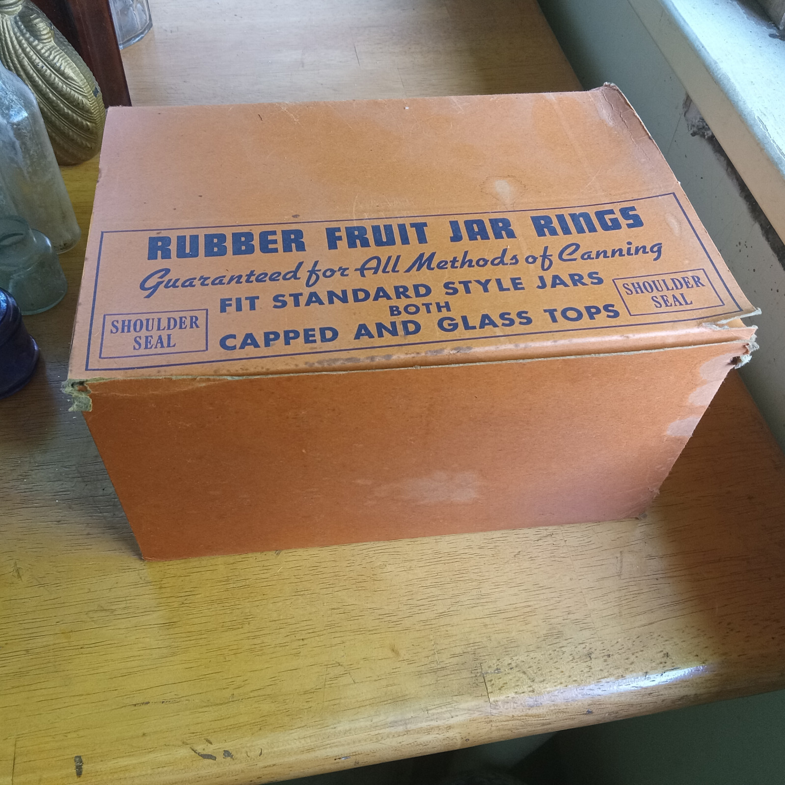 1917 DATED FULL UNOPENED STORE DISPLAY CASE 24 BOXES ALL PACK FRUIT JAR RUBBERS