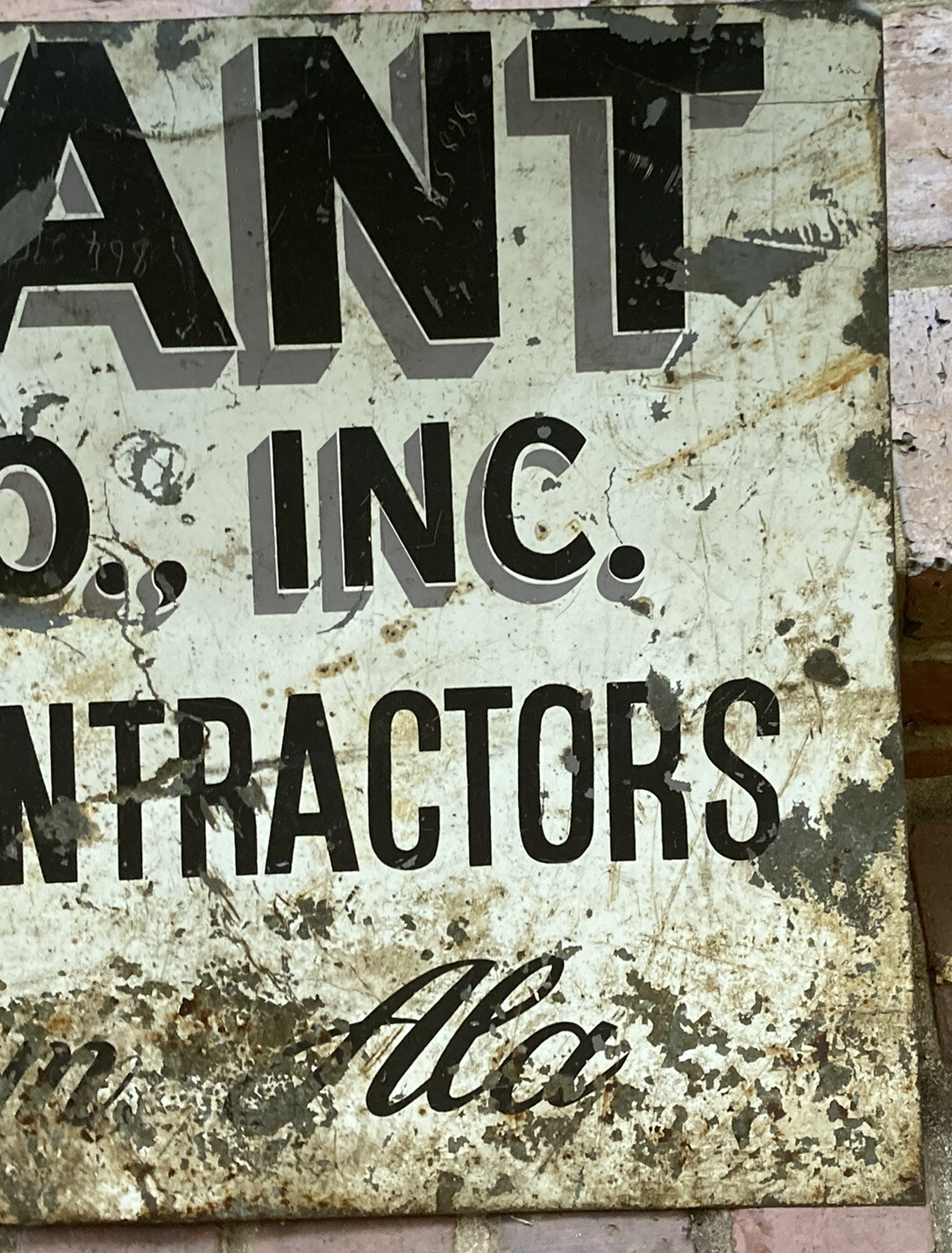 Vintage 1950s-1960s BRYANT CONTRACTORS Bham, Ala Adverti Sign 3ft. x 22 5/8in.