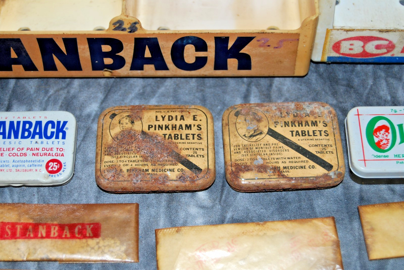 Vintage Stanback BC Powder Store Display Box Lot 15 Full Packets Antique Tins