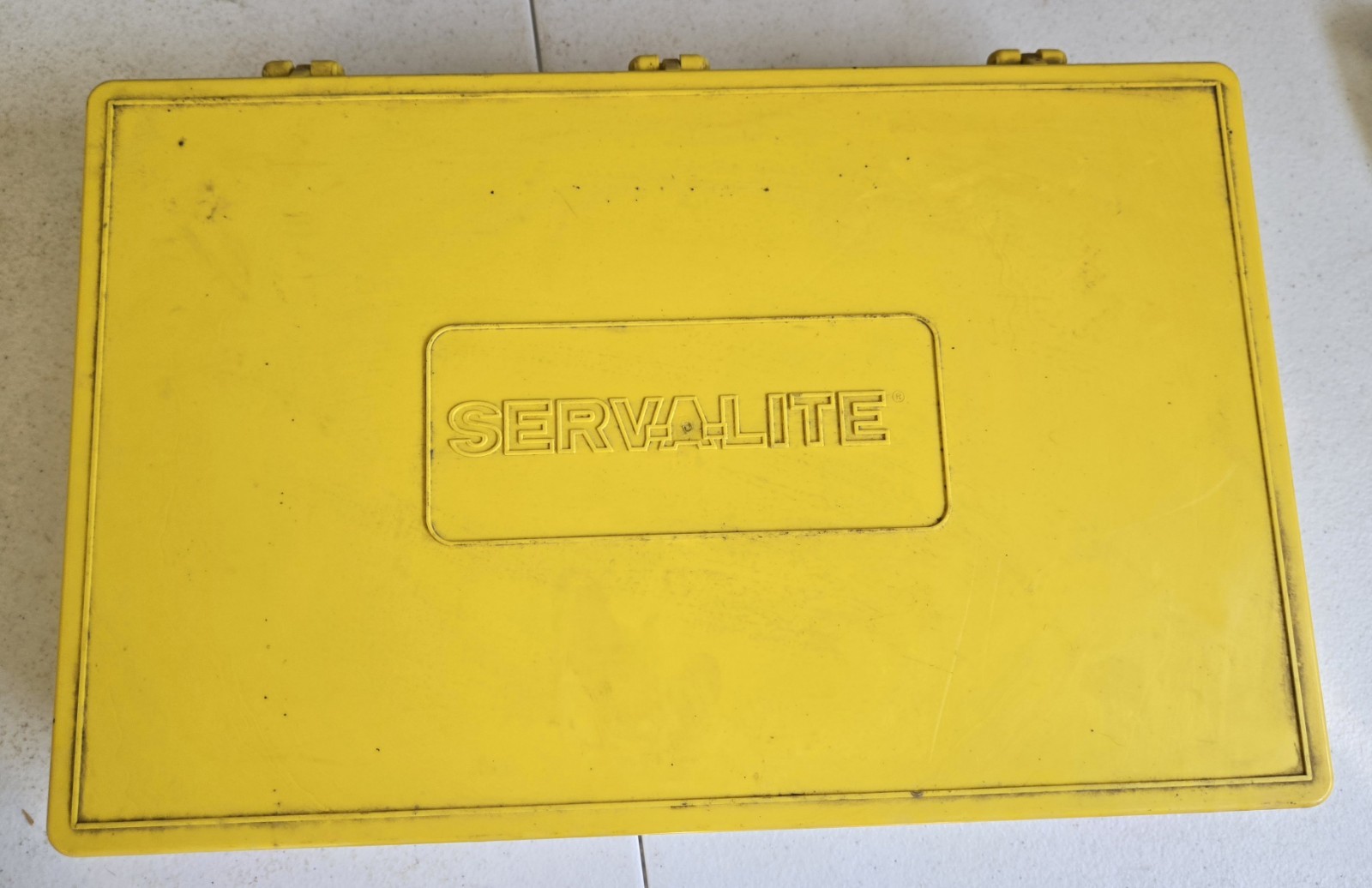 Large Serv-a-Lite Computer Grommets Storage Box Serv-a-lite Products Inc Empty