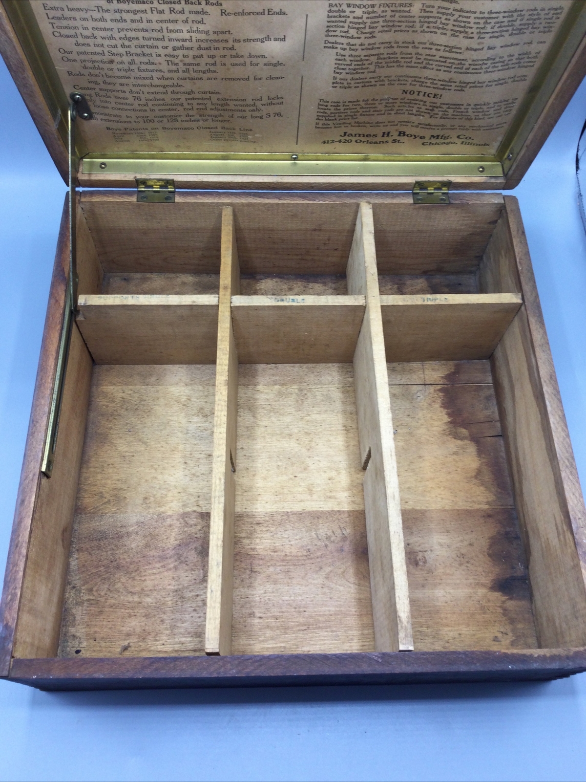 Vintage Boyemaco Curtain Fixtures Traveling Salesman Box