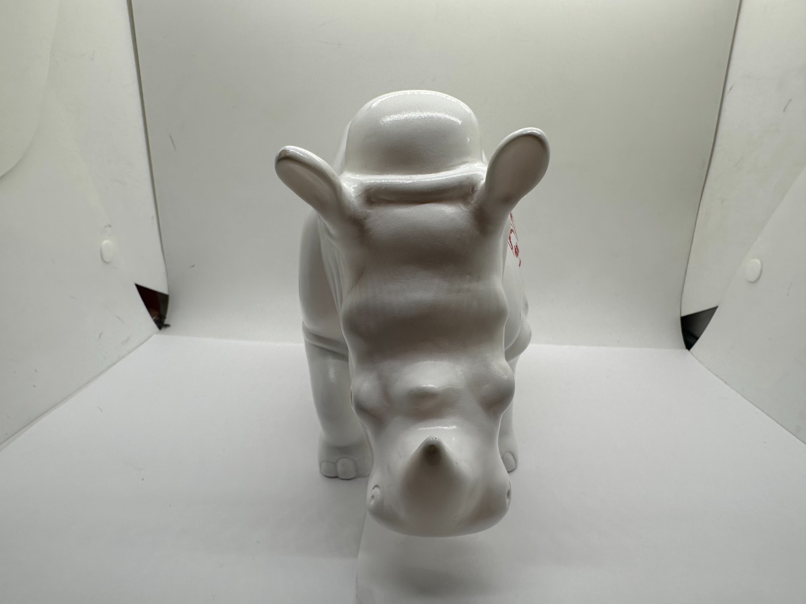 RARE MARC ECKO STORE DISPLAY WHITE RHINO RED “COLLECTIBLE” 11.5″x6.5″