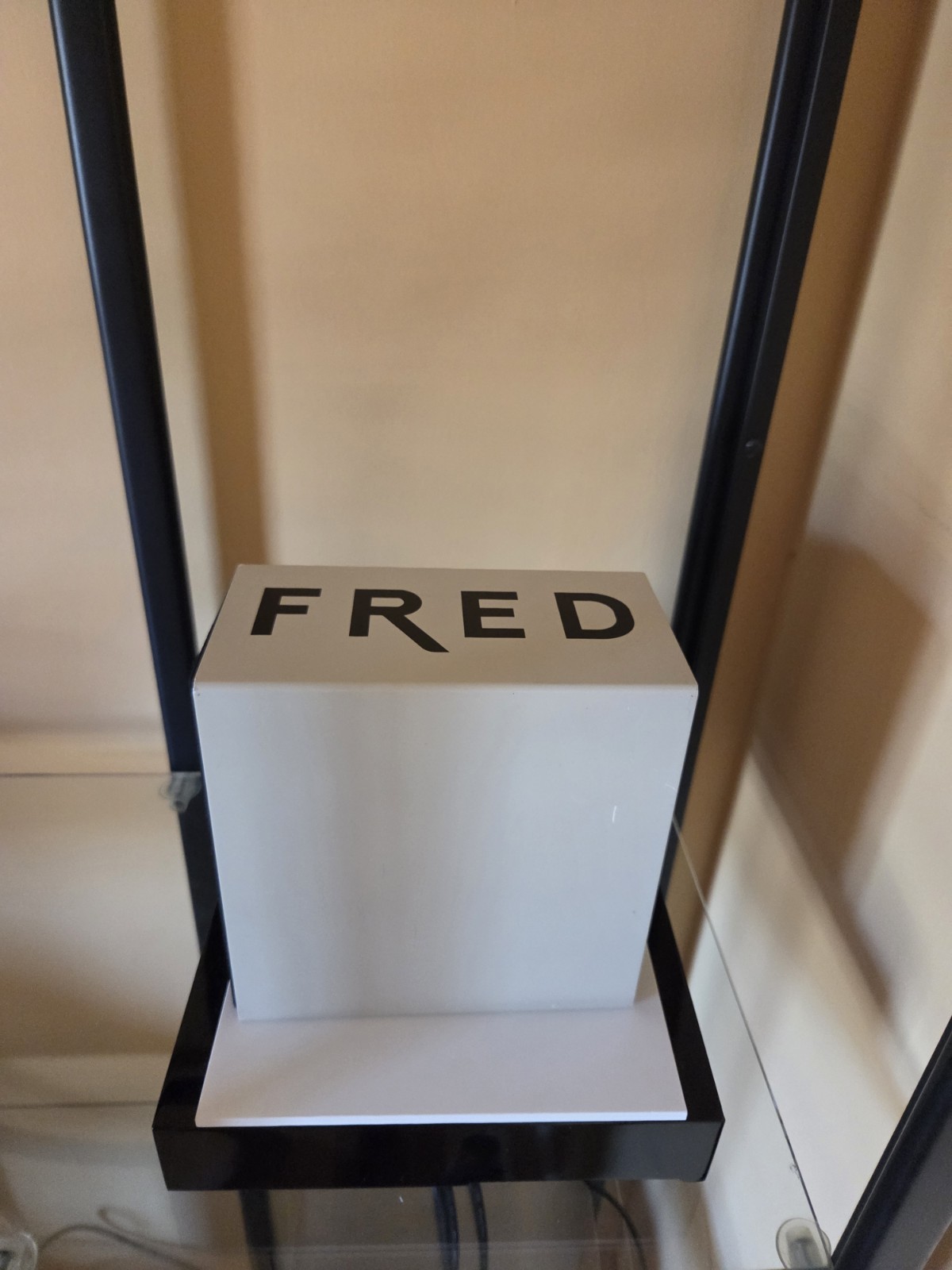 FRED SUNGLASSES& EYEGLASSES DISPLAY, UNIT, SIGN. BLACK/GREY, 13.8 OZ, VERY RARE