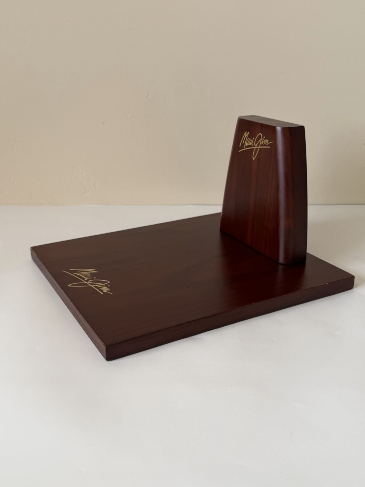 Maui Jim Polished Wood Single Sunglasses Display Chippenhook