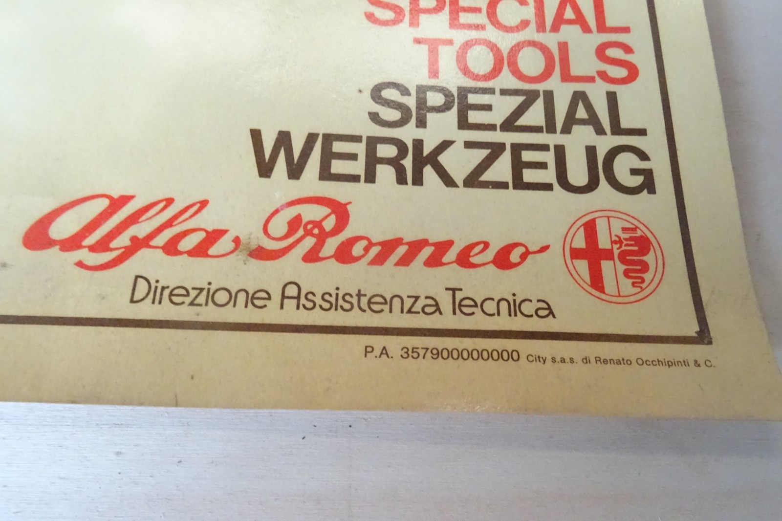 Alfa Romeo Alfetta GTV Spider Sign Specific Equipment Engine Base