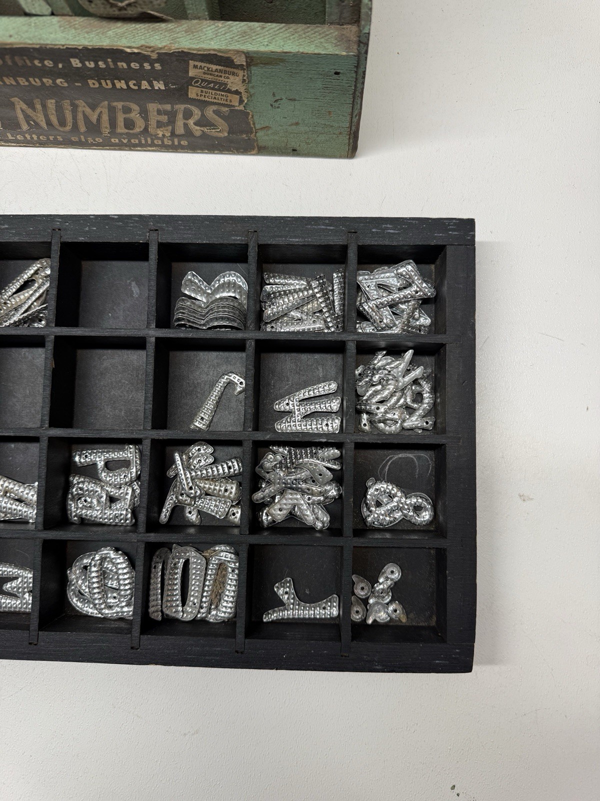 Vintage Macklanburg-Duncan House Numbers & Letters Display – Incomplete Set