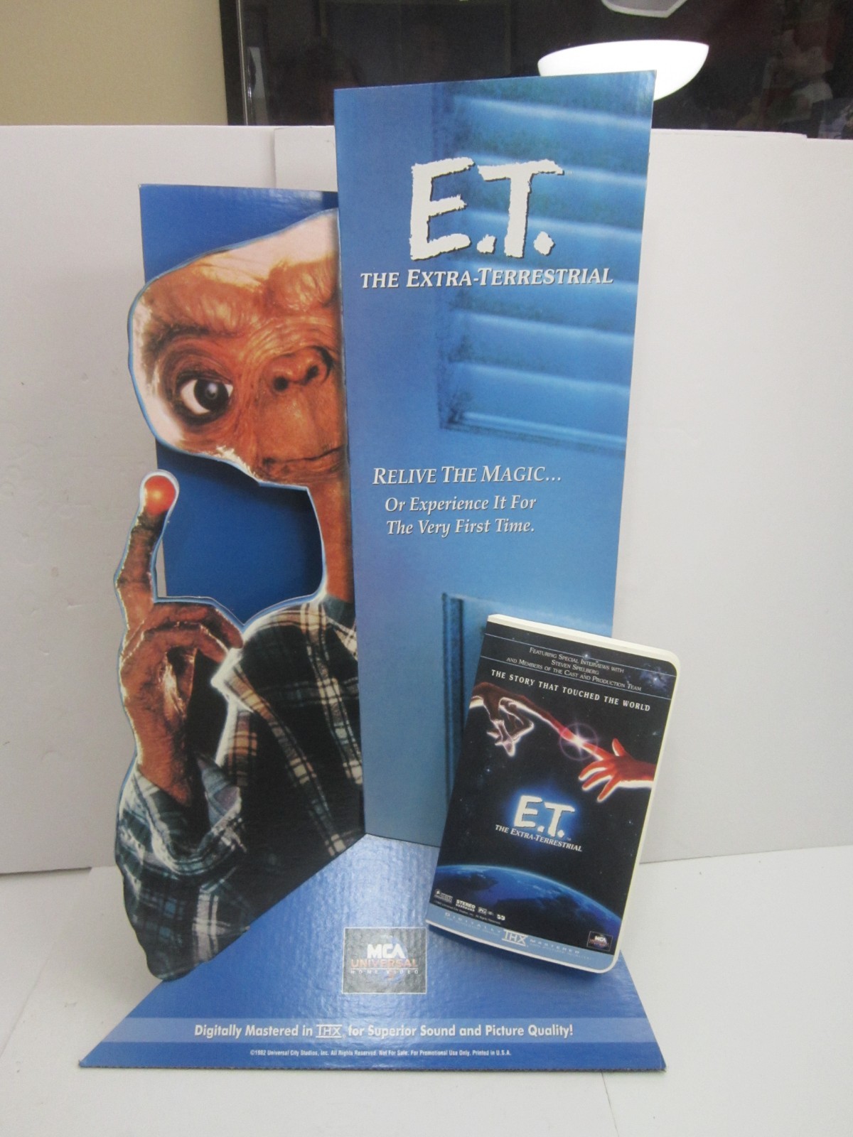 Rare 1982 E.T. The Extra-Terrestrial Movie Store Standee VHS Promo Display