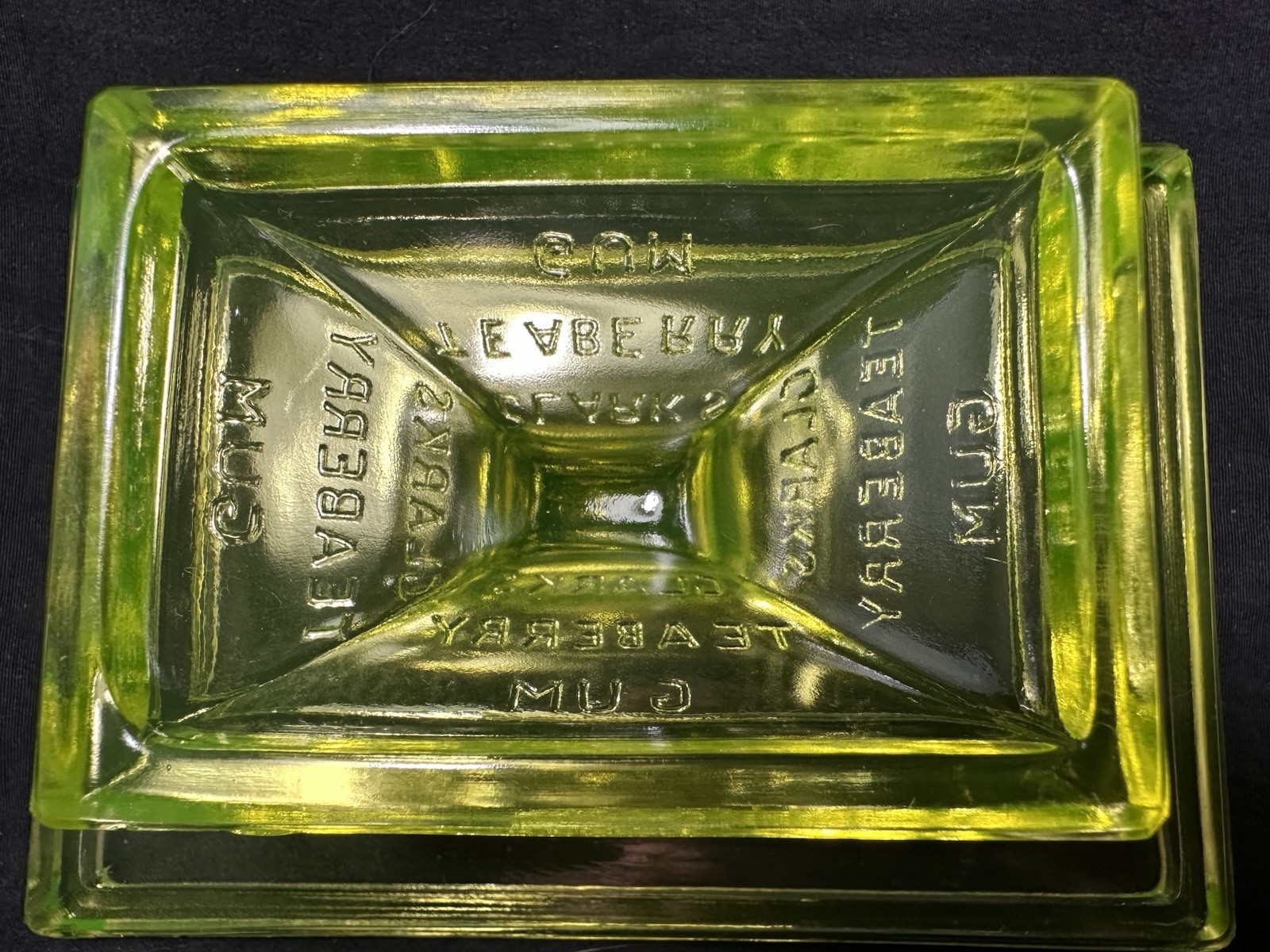 Vintage Vaseline/Uranium Clark’s Teaberry Gum Glass Display Tray w/ Original Gum