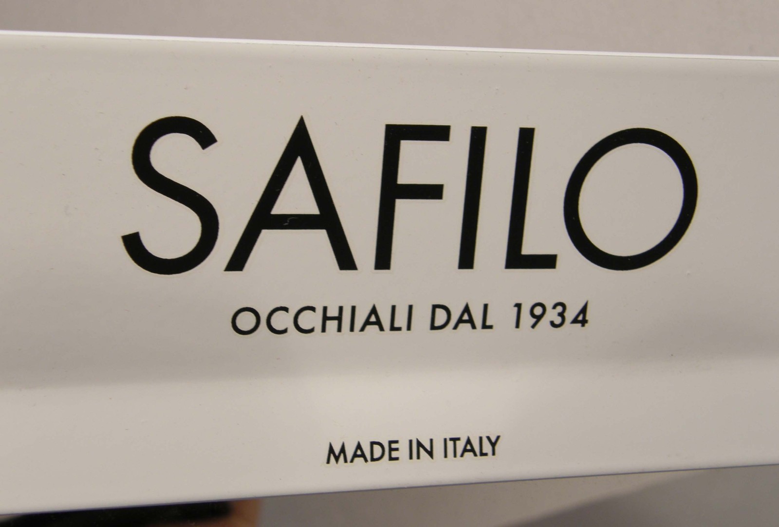 SAFILO EYEWEAR ADVERTISING TABLETOP ENAMEL METAL SWIVEL MIRROR OPTICIAN DISPLAY