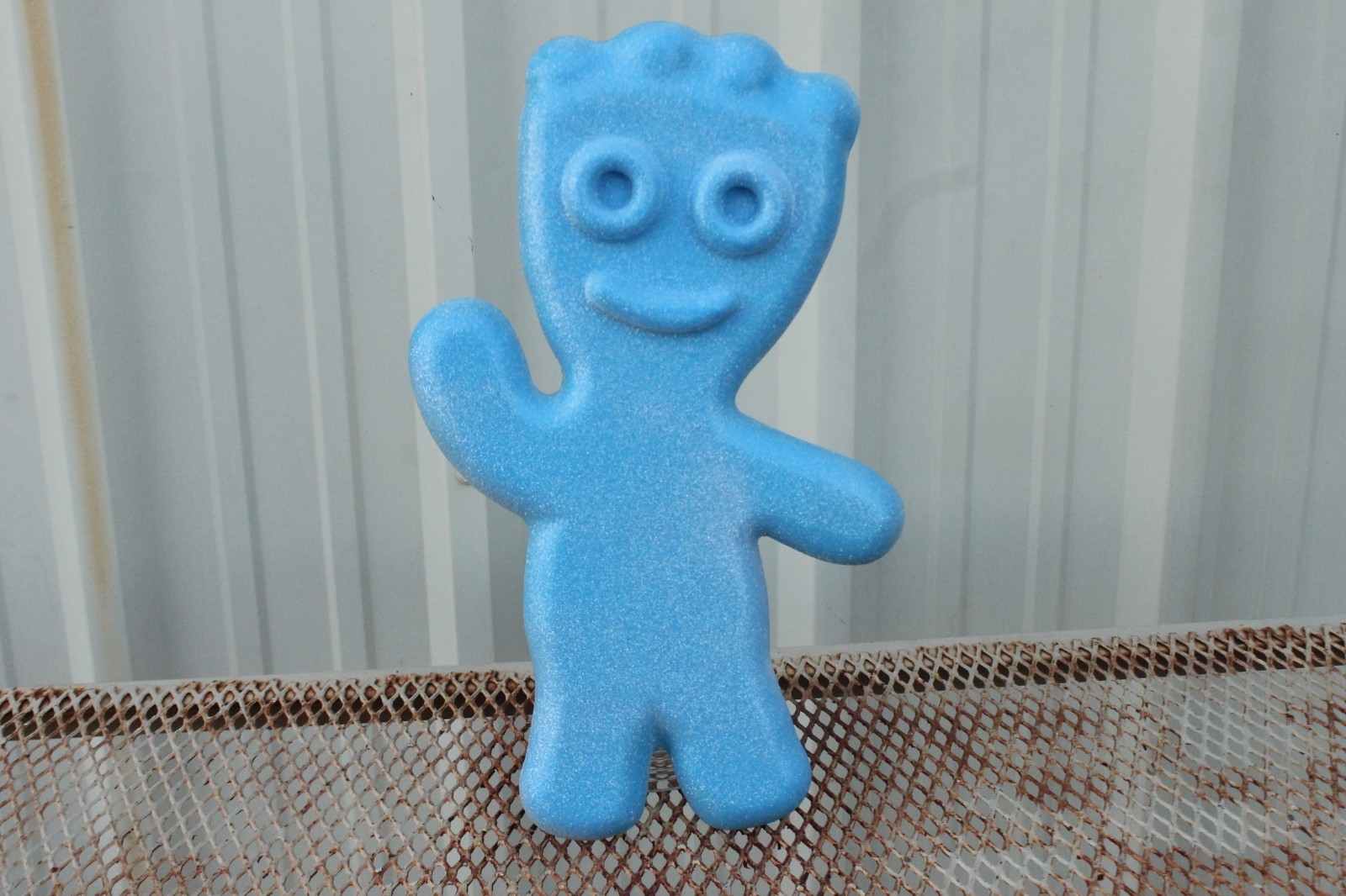 ~~~ PAIR OF SOUR PATCH KIDS CANDY BLUE PLASTIC STORE DISPLAY 17″ ~~~