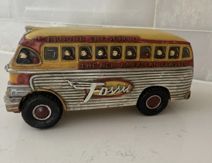 FOSSIL Watch Around The World American Classic Yellow Bus Vehicle Watch Display