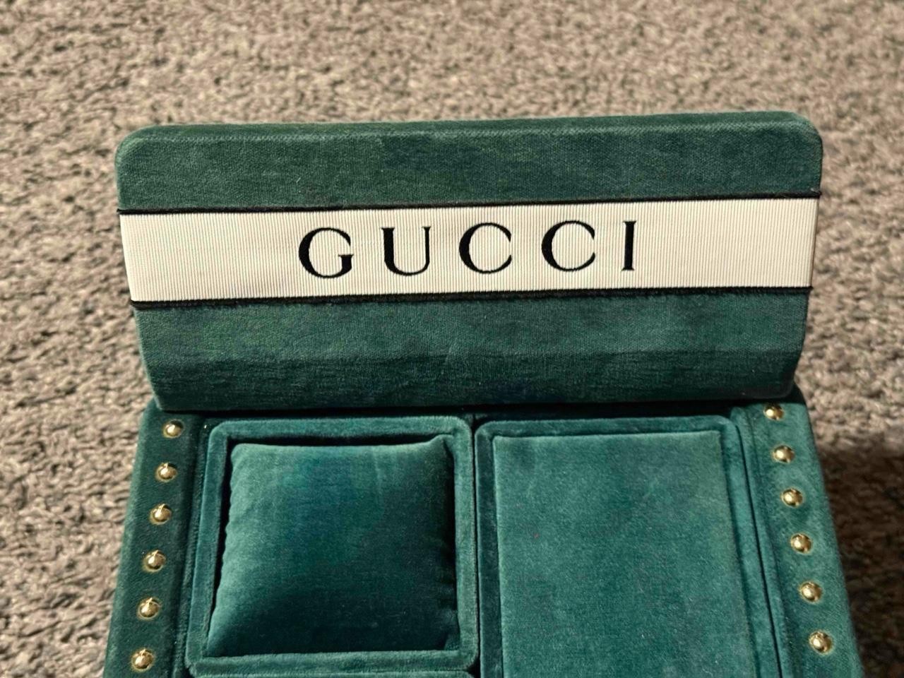 Gucci Store Jewelry Watch Display 2 Row Drawer Pull Brand Sign Green Felt