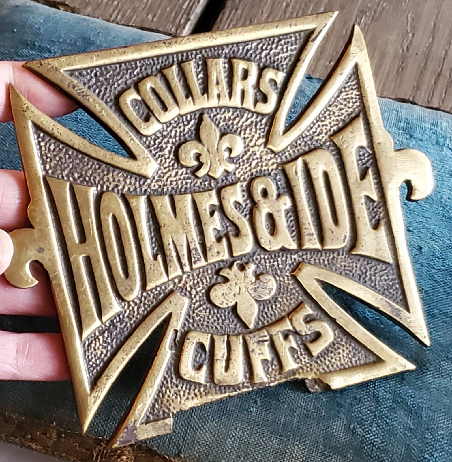 Vintage Brass Store Display Sign Holmes & Ide Collars And Cuffs Advertising
