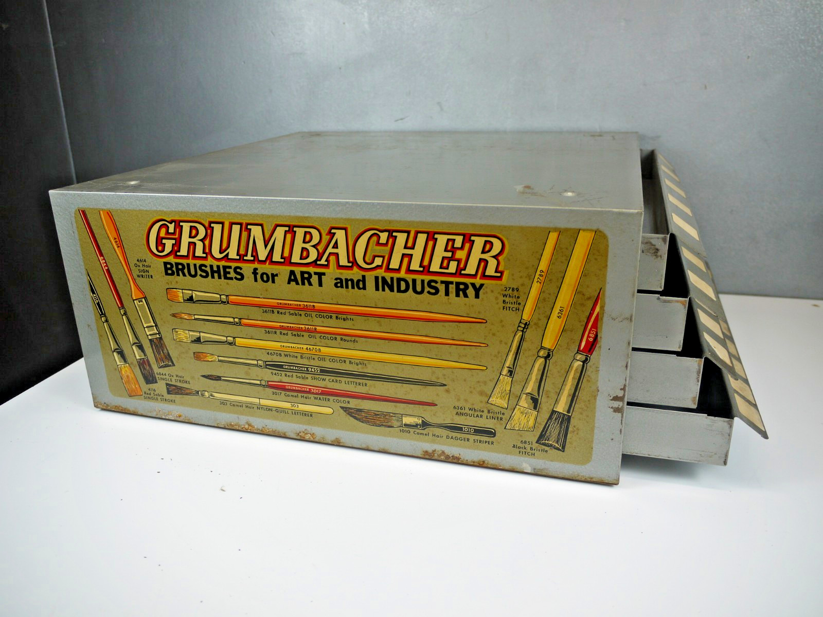 VTG Grumbacher ARTIST Paint Brush Store Display Cabinet Storage Drawers