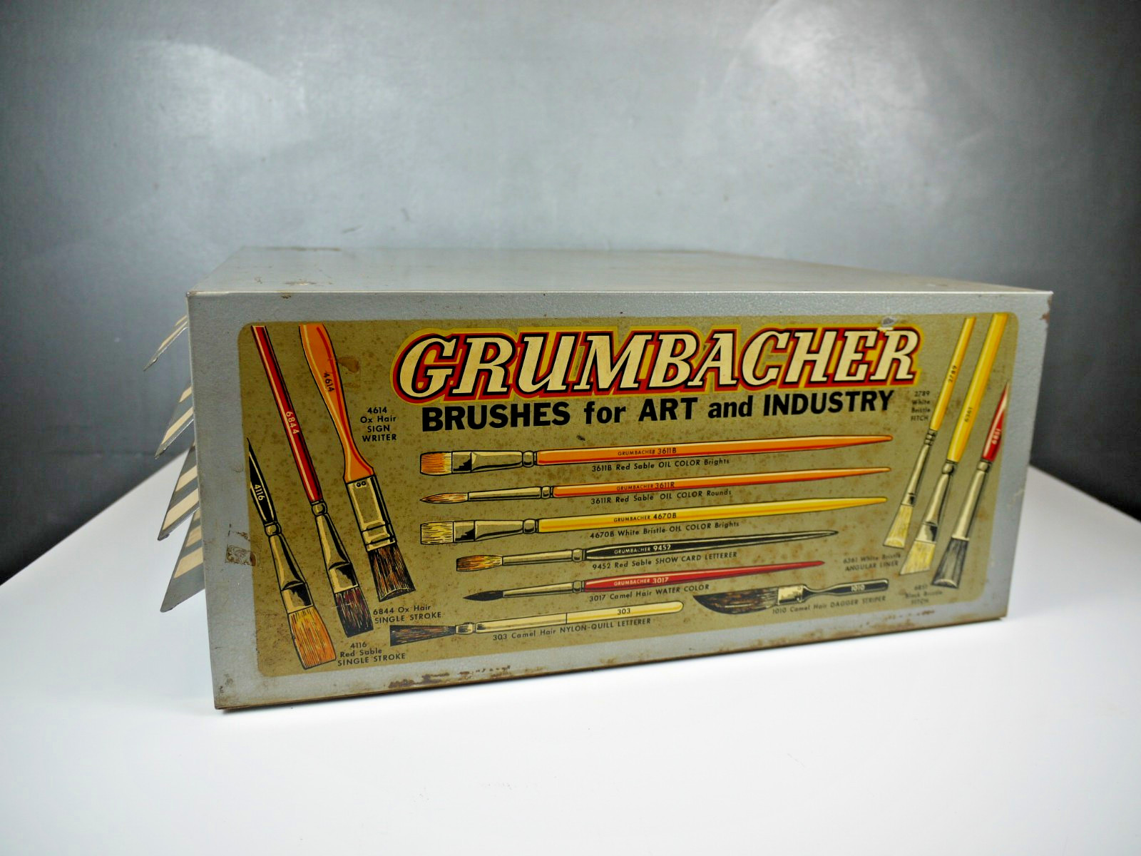 VTG Grumbacher ARTIST Paint Brush Store Display Cabinet Storage Drawers