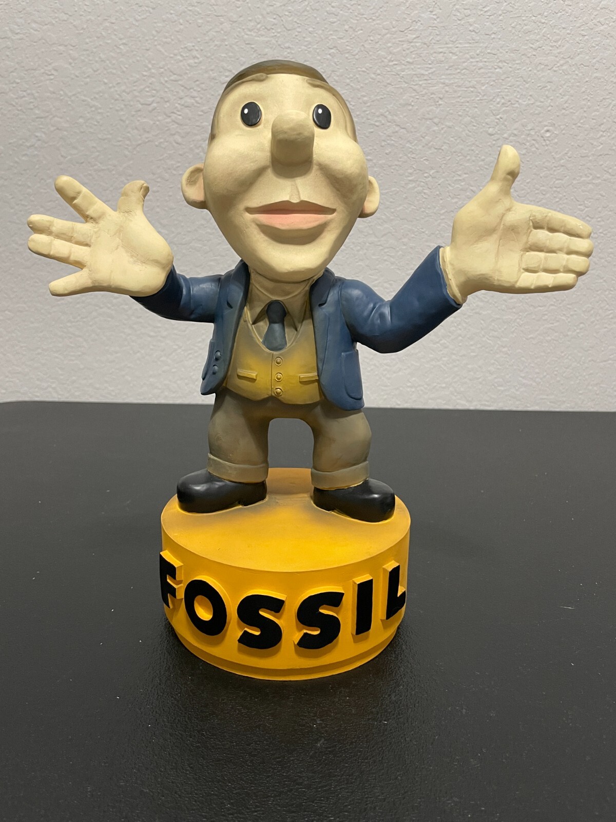 Fossil Watch Huge 13″ Store Display Figure/Statue Great Condition
