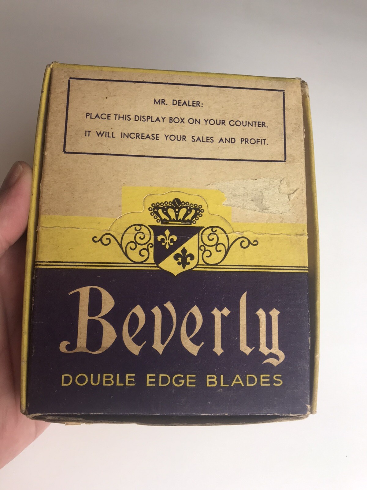 RARE VINTAGE BEVERLY ELIZABETH N.J. RAZOR BLADE COUNTER DISPLAY 20 PACKS IN BOX