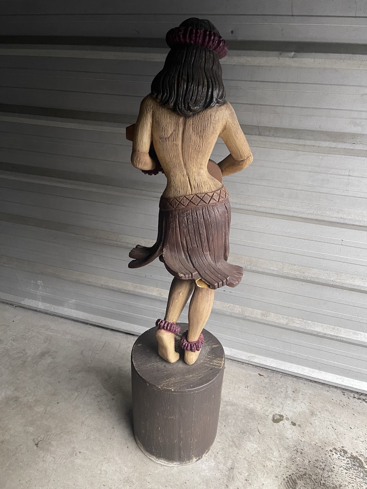 VINTAGE SAILOR JERRY RUM WAHINE HULA GIRL DISPLAY STATUE (PRE-0WNED)