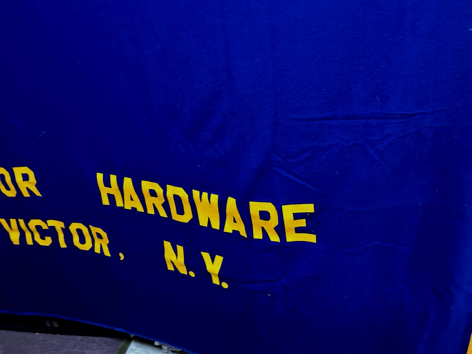 Vintage Crump Company Quality Wool Victor Hardware Victor NY Banner 84″ x 90″