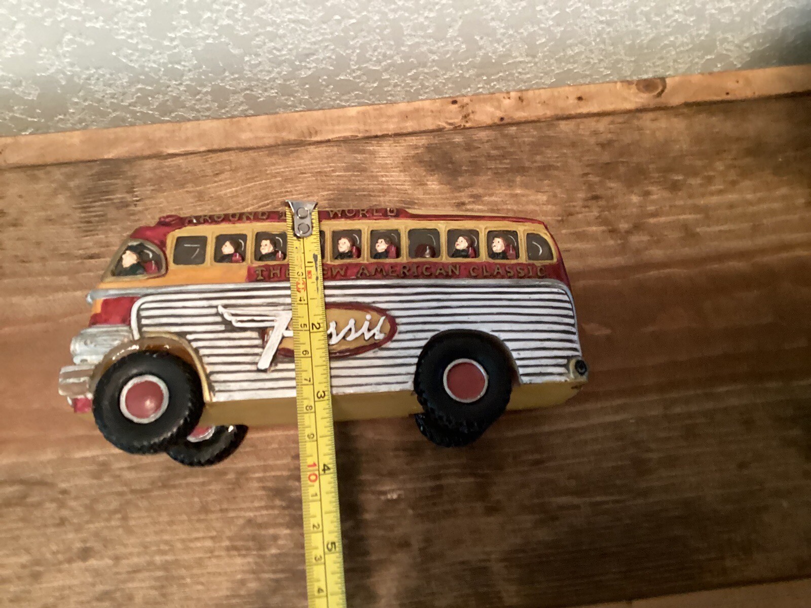 FOSSIL Watch Around The World American Classic Yellow Bus Vehicle Watch Display