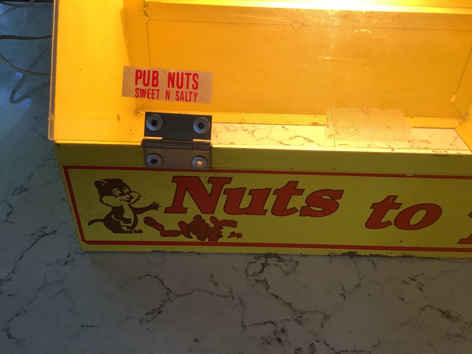 Vintage Country Store Lighted Peanut & Cashew Mix Nut Bin Countertop Display