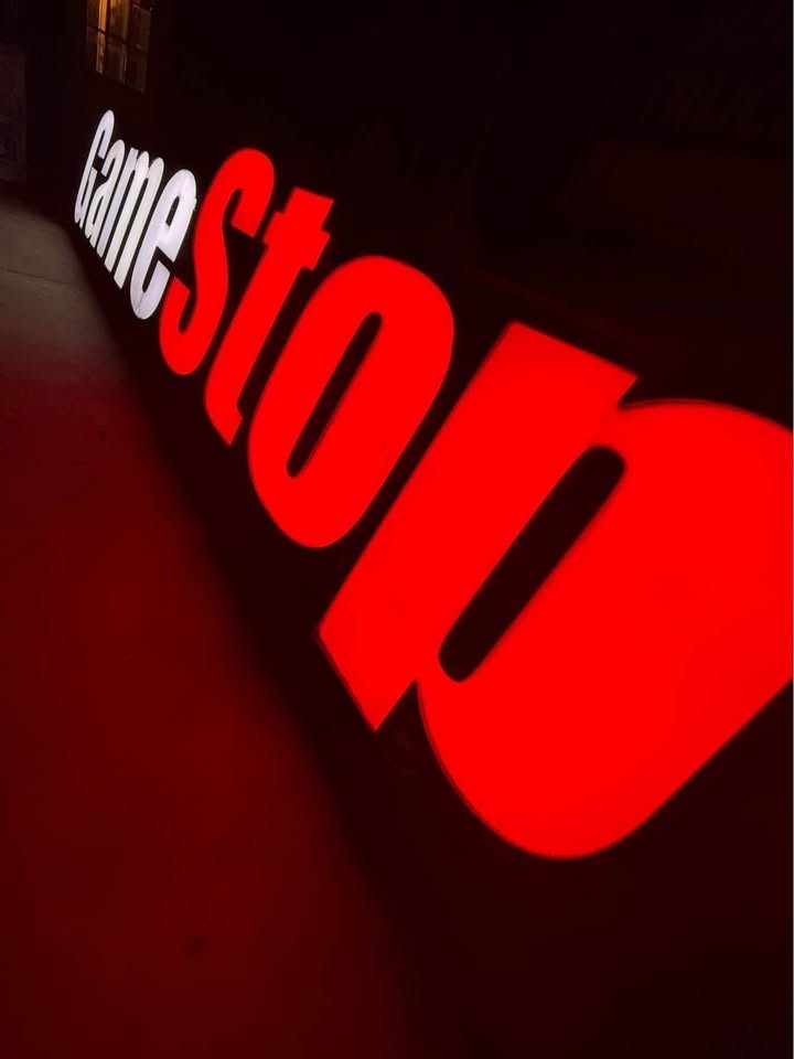 Authentic Massive 18FT Retired GameStop Sign – Lighted Retail Store Display Rare